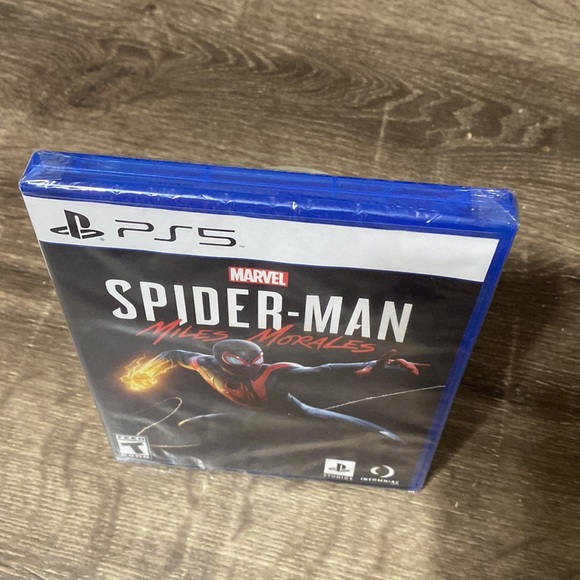 PS5 Sony Marvel Spider-Man Miles Morales Ultimate Edition NWT - Picture 3 of 6